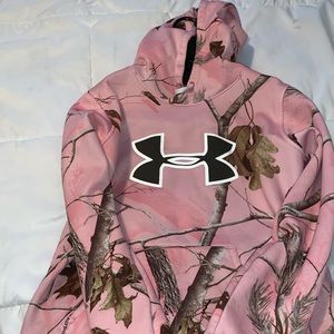 Pink Camo hoodie!